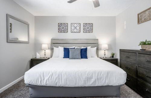 Plan A Trip To The Lake In This Open Air Cozy Home - Photo 13