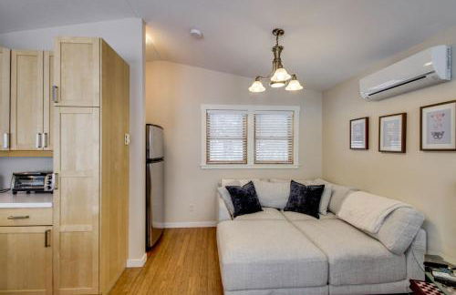 Cozy Rice Lake Cabin with Balcony and Grill and Views - Photo 7