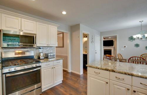 Game Room and Dock Waterfront Granbury Lake Retreat - Foto 10