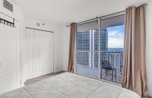 Best views, 2 balconies, 2 bedrooms, pool, gym, parking - Foto 24