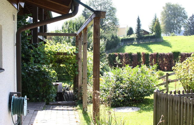 Spacious Villa near Lake in Goldegg - Photo 26