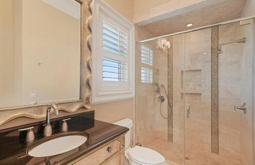 Capitano - Huge Luxury Beachfront Home with Private Pool & Rooftop Deck - Foto 31