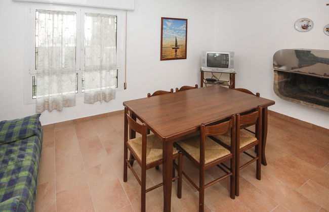4 bedroom House in Lignano Sabbiadoro with garden and terrace - Photo 7