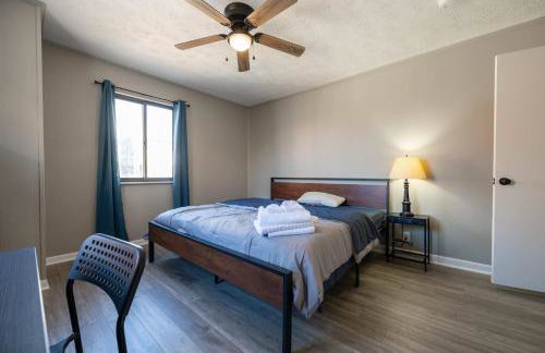 Spacious Duplex Home in Downtown Indy-Family Friendly - Foto 29