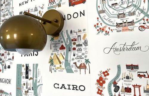 Urban Luxe Retreat l King Bed l Kitchenette - Photo 8