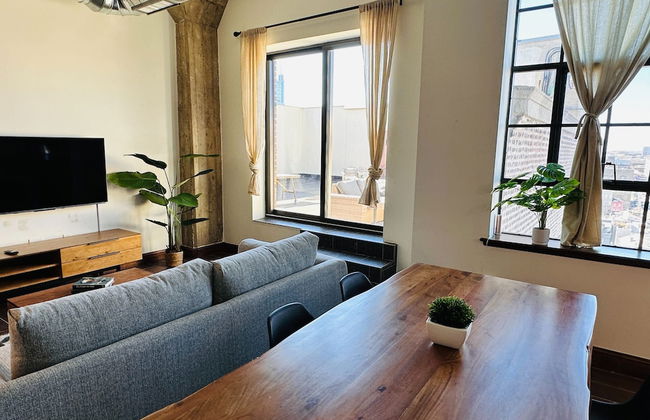 Sosuite 1BR Penthouse w Patio W D Gym - Foto 14