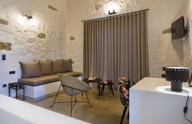 Afentiko Pigadi - Photo 77