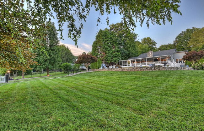 Sip Sip Away by Avantstay Pool Hot Tub - Foto 20