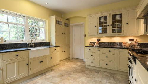 Northolme Hall - Photo 4