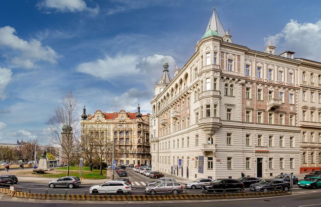 River Dance Suites by Adrez - Photo 53