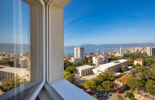 Rooftop - Photo 33