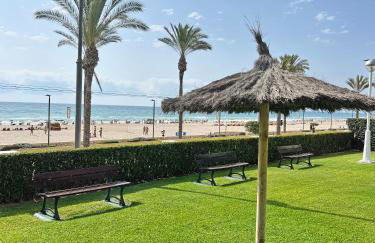 Playa y montaña 1ª linea Piscina Parking AC - Foto 52