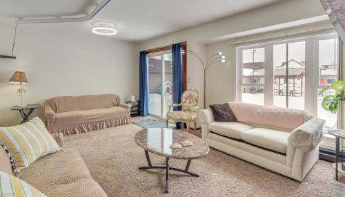 Walk to Crooked Lake Beach and Dtwn! Home with Patio - Foto 5