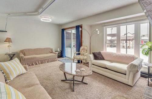 Walk to Crooked Lake Beach and Dtwn! Home with Patio - Foto 5