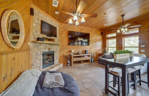 Lake Eufaula Cabin with Hot Tub and Large Deck - Foto 5