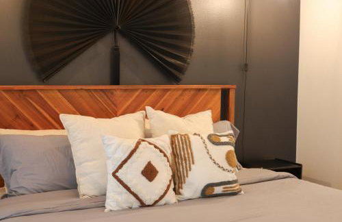 Bright & Cozy Getaway with Pool Free Parking 10 mins Disneyland - Foto 48