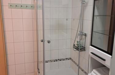 Sonnen 1 - Erdgeschoss-Wohnung mit Arbeitszimmer und Parkplatz - Foto 11