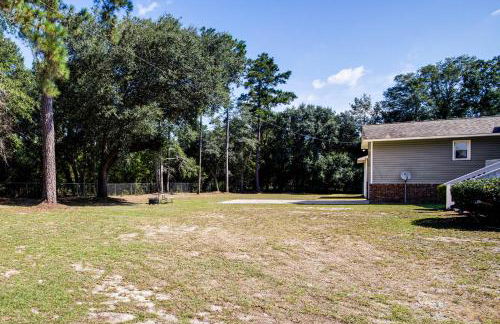 Large Yard and Historic Charm Orangeburg Retreat! - Foto 23