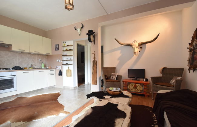 This Pleasant Holiday Home is an Ideal Starting Point to Explore Dalmatia - Foto 7