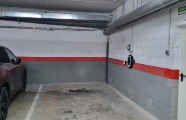 QEhome - confort, parking y cargador EV en el centro de Manresa - Photo 23