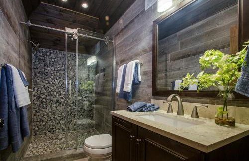 Spring Ridge Luxury Yurt - Creekside Glamping with Private Hot Tub - Foto 8