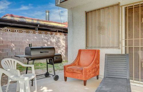 New Poolside Paradise in Vegas with BBQ and Games - Foto 8