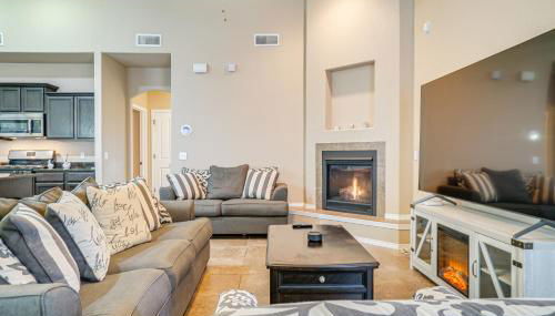 Santa Teresa Home with Patio and Grill! - Foto 4