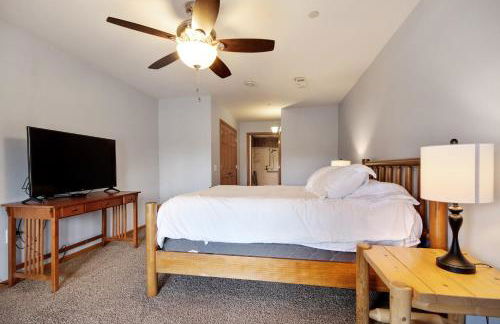 First Floor 3 BR Condo, Northern Bay Golf Course - Foto 21