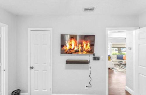 King bd Charming 2-Storey Cottage w PrivateYard - Foto 12