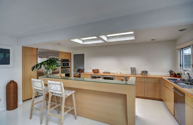 Sunset Villa by Rove Beachfront w Deck Pool - Foto 12