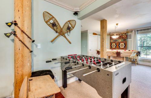 Secluded Log Cabin with Game Room and Forest Views - Foto 16