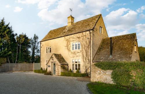 Group Stay in the heart of Bibury - Foto 1