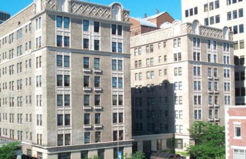 East 225 I Modern Studio in Downtown Rochester - Foto 32