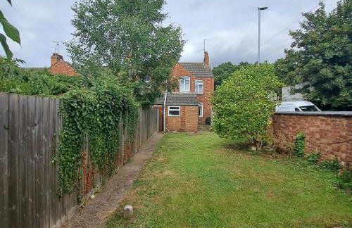 Huge 4 bed in the heart of Kettering - Foto 35