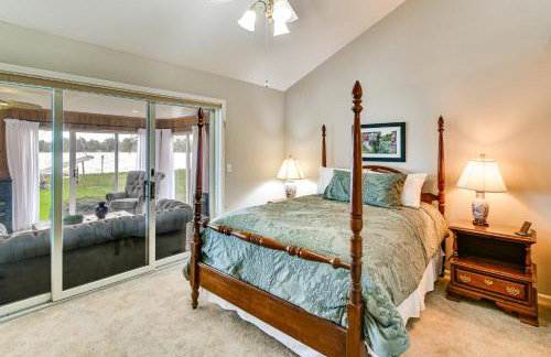 Lakefront Fall Home w/ Deck & Dock in Oscoda Twp! - Foto 11