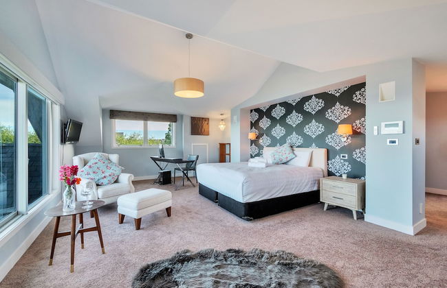 Elegant Sea-View Villa on the Northshore - Photo 3