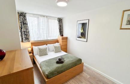 Modern 3-Bed, 3-Bath Maida Vale Flat with Private Garden near Little Venice, St Johns Wood, Regents Park, Paddington by NourNest Apartments - Photo 7