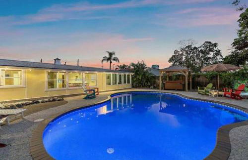 CANAL FRONT! Bring or rent a boat, near AMI/IMG. - Foto 1