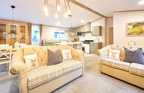 Peace Lodge with Hot Tub - Foto 8