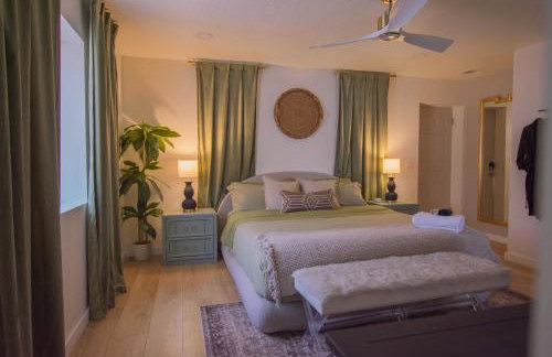 Bohemian ChiC SpaCation-Private HotTub-Close to Downtown-No Pet Fee! - Foto 43