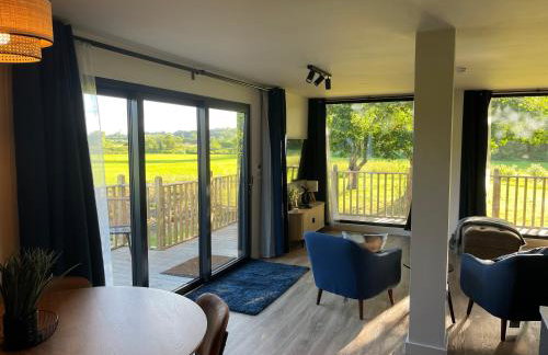 Unbox at Poplar Tree - Photo 63