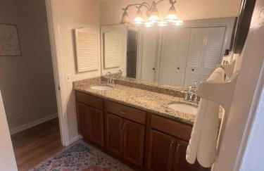 John Shirleys Retreat - Photo 27