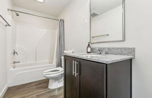 Entire High-Rise Apartment - 2BD - Foto 9