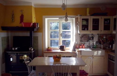 Cottage a Bossolasco con piscina - Foto 55