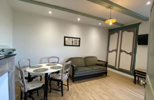 Aux anciens remparts - Foto 10