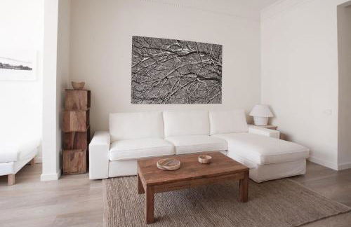 Casanova Charm 4BDR Apartment - Photo 26