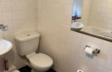 The Bee Hive Hotel - Foto 12