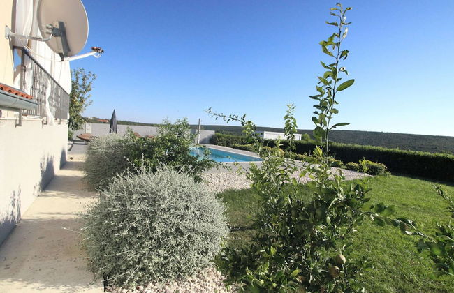 Villa in Debeljak With Private Pool - Foto 23