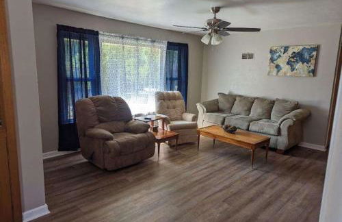 Hot Tub Hideaway by Timber Oaks Vacation Rentals - Foto 3