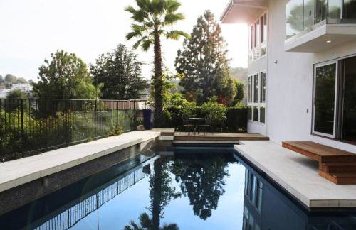 Luxe in Hollywood Hills- modern oasis, pool 5 min to Sunset - Foto 1